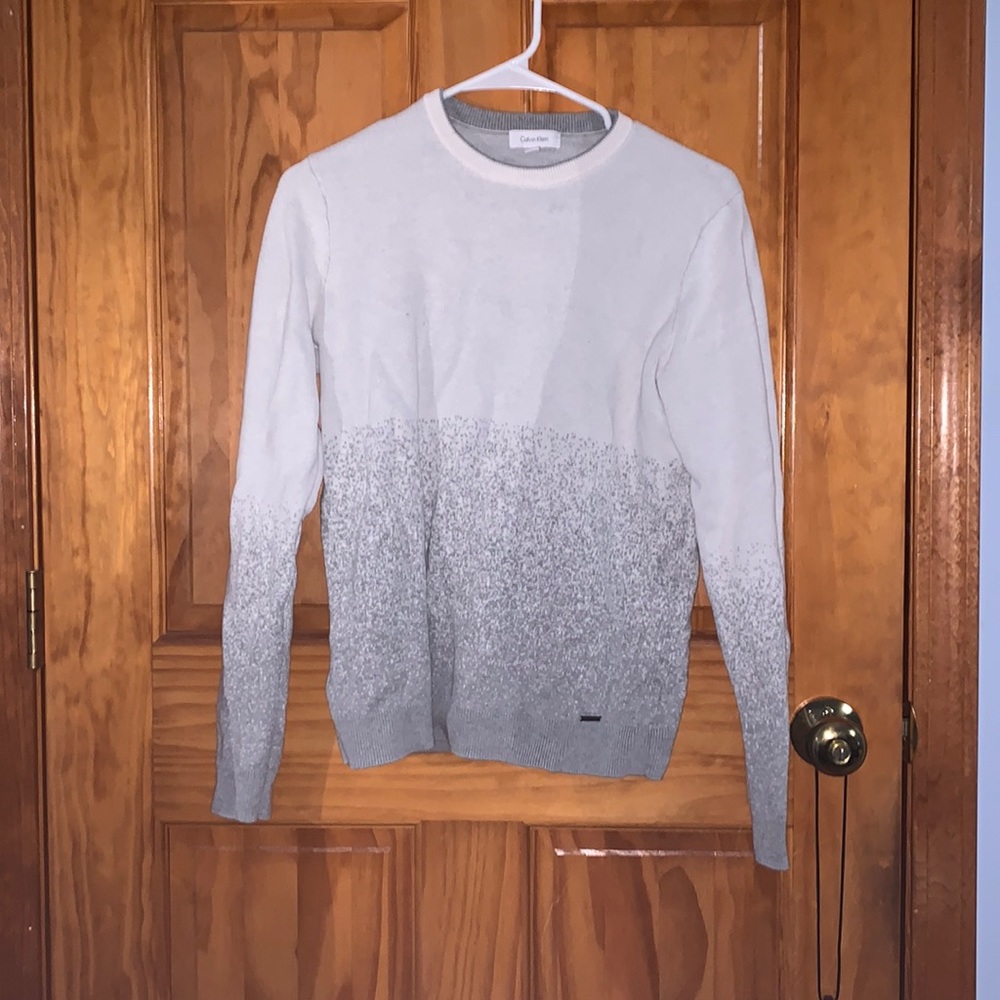 Calvin Klein Sweater